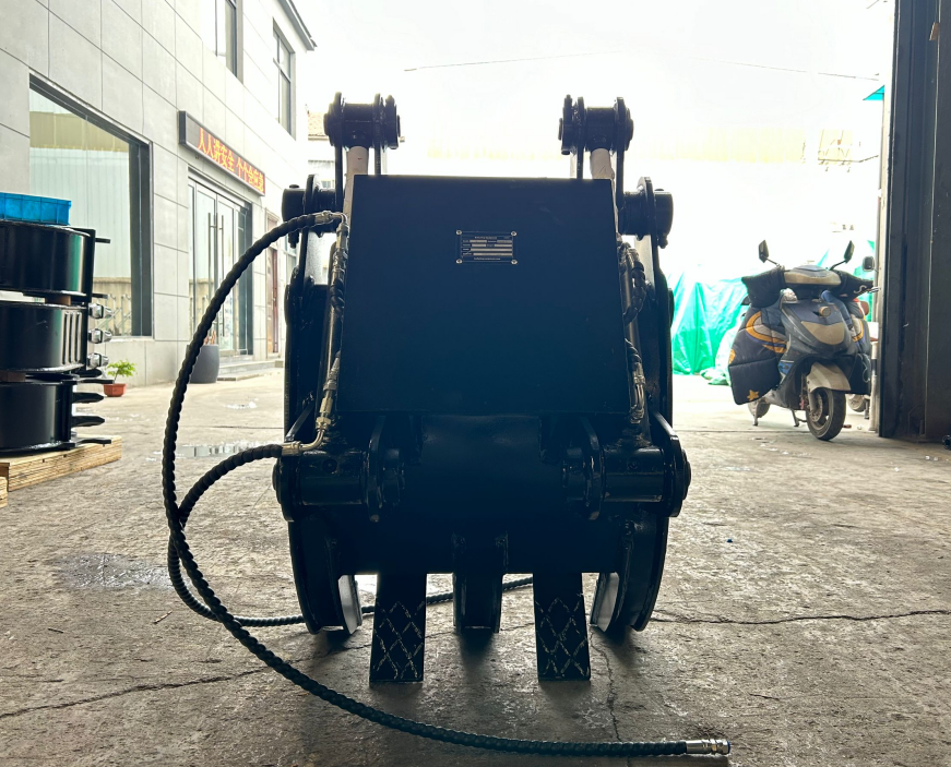 Non Rotating Hydraulic Log Grapple 4 Ton Excavator - 8 Ton Excavator