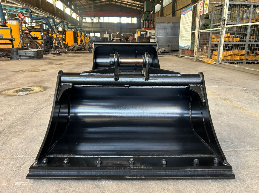 Close-up of 36" Clean up Bucket Fits Cat 303 - Cat 304 Pin Grabber Coupler - tough and durable heavy equipment.