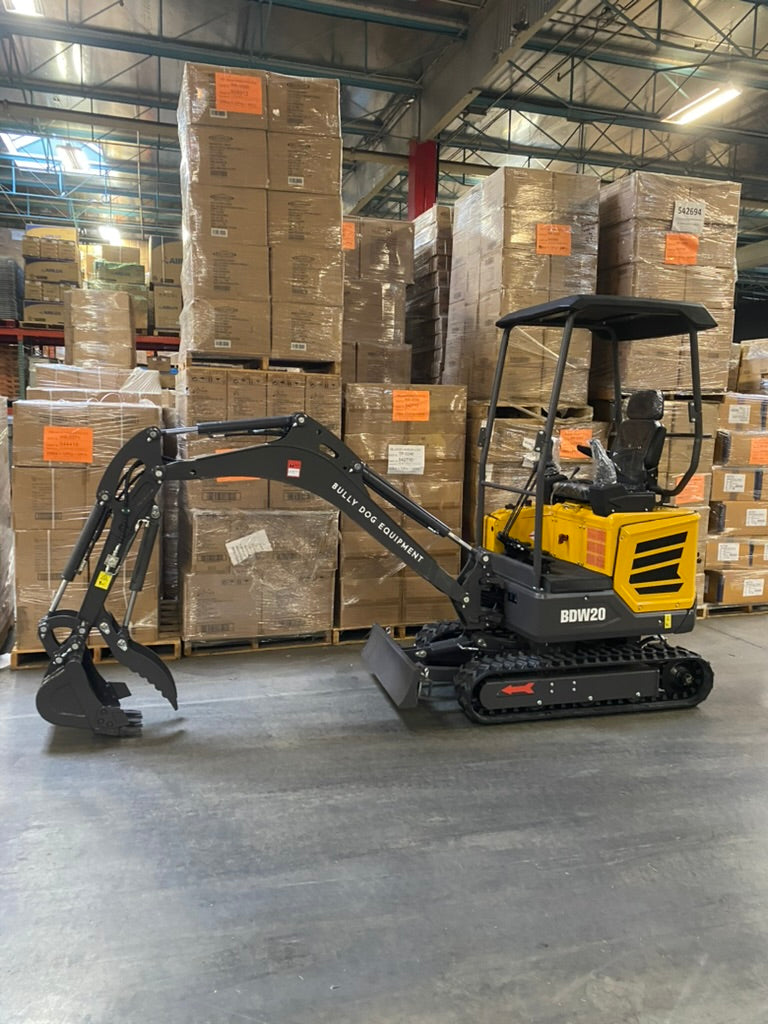 Durable 45" Hydraulic Thumb for 8 - 12 Ton Excavator - heavy equipment from Bully Dog Equipment.