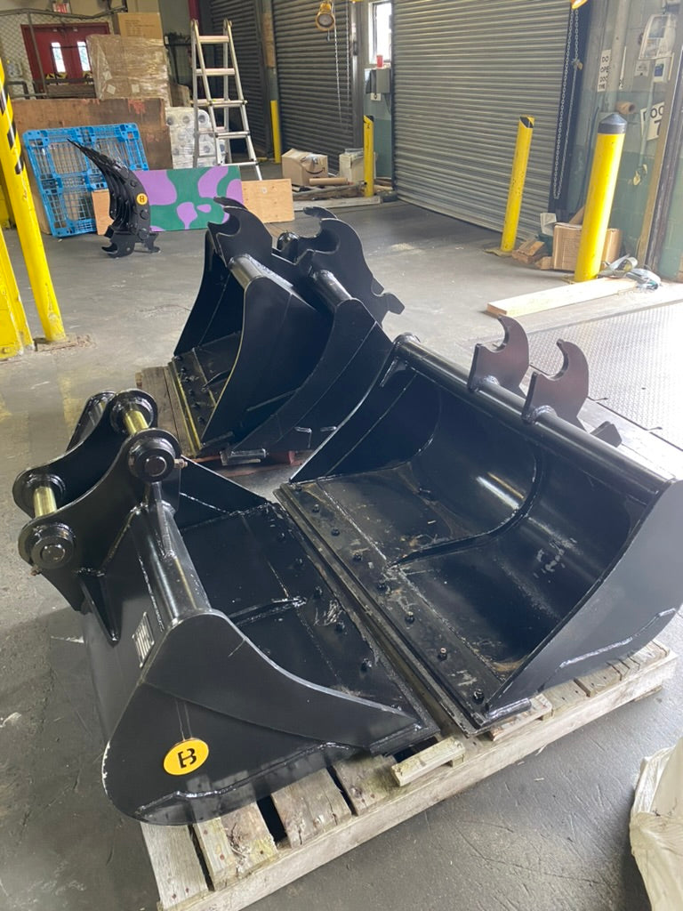 Top-quality 48" - 60" Clean up Bucket 6-12 Ton Excavator - Wedge - Pins designed for heavy-duty performance.