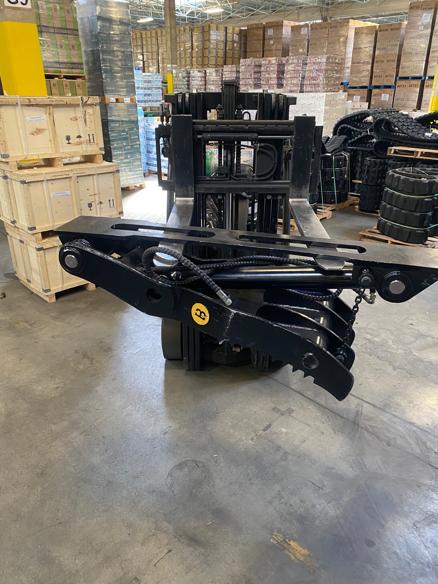 Excavator Attachment - 60" Hydraulic Thumb for 17-25 Ton Excavator