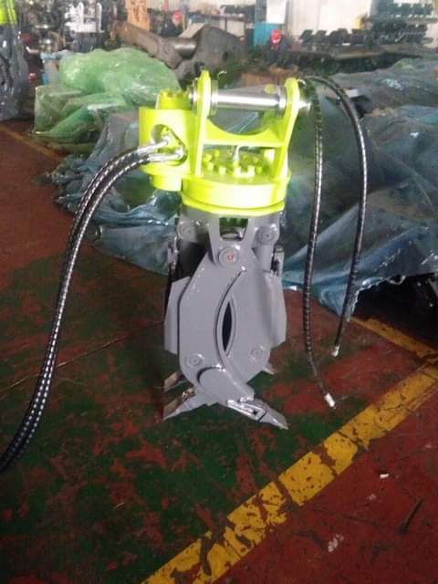 Rotating Hydraulic Log Grapple 4 Ton - 7 Ton Excavator