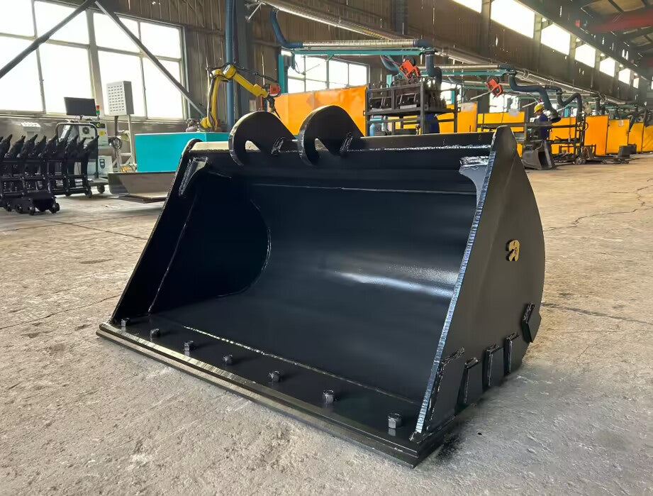 42" - 48" Clean up Bucket 4-6 Ton Excavator - Wedge - Pins - X Change for sale at Bully Dog Equipment in Vancouver, BC.