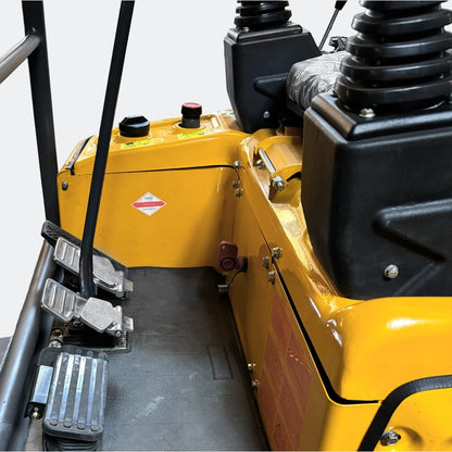 2 ton Roof Excavator 2 Speed Drive Motors with Kubota Diesel Engine - Bully Dog Equipment