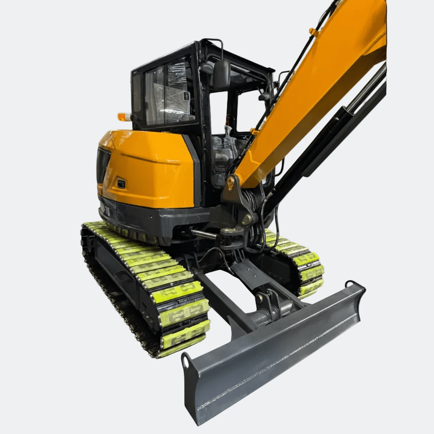 7 ton Closed Cab Excavator with Kubota Diesel Engine and in Cab Heater - Bully Dog Equipment