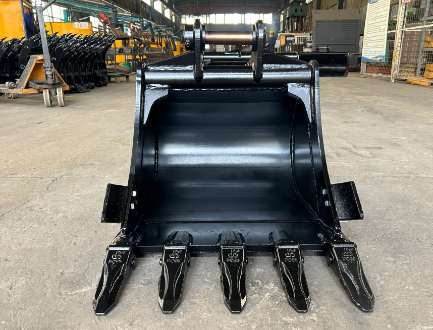 24" Excavator Digging Bucket for 3 Ton - 4 Ton Excavator