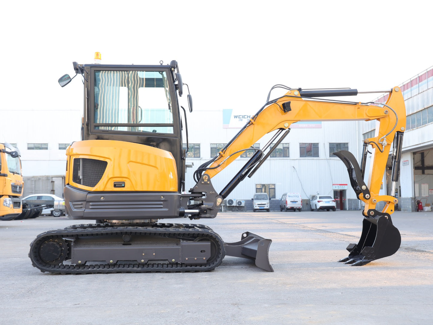 3.8 Ton Closed Cab Excavator with Kubota Engine AC in Cab Heater and 2 Speed Drive Motor - Excavator For Sale in BC