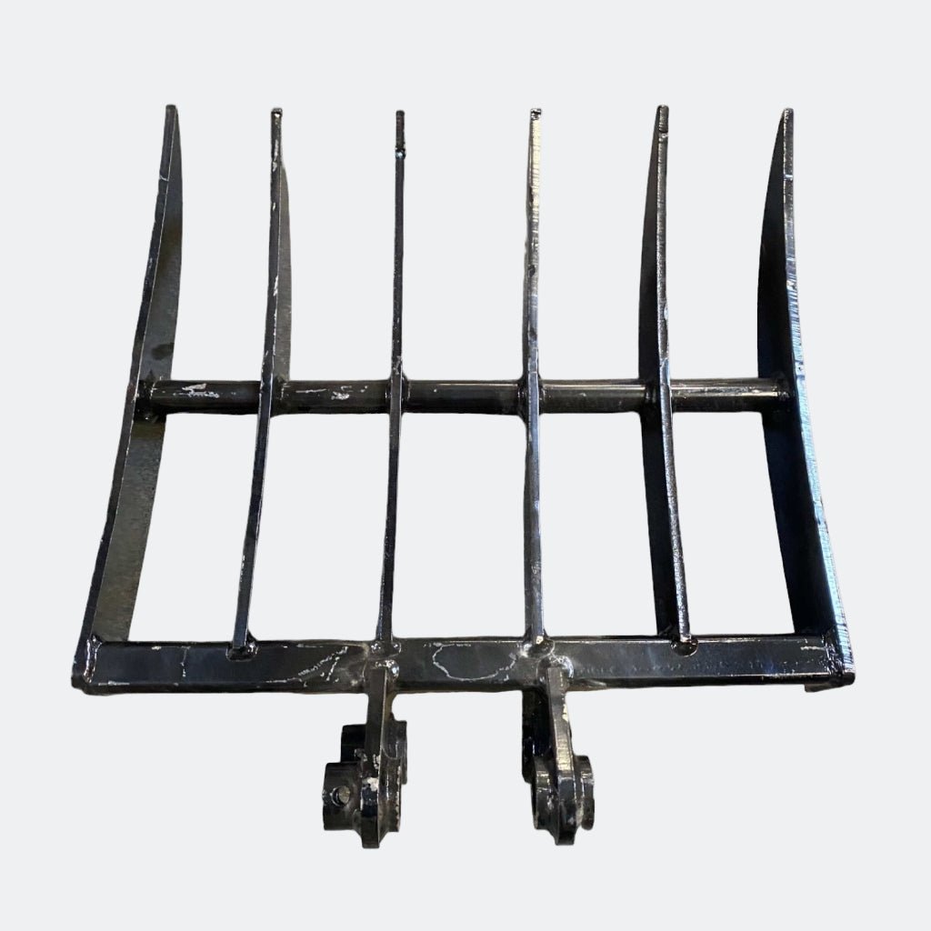 Chinese Mini Excavator: 24" Brush Rake, 30 mm pins - 100 mm C - C distance | 96 mm dipper gap - Bully Dog Equipment