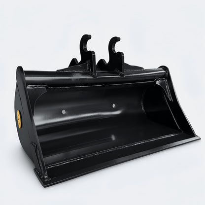 Excavator Bucket: 32" Clean - up Bucket, 1.5 ton – 2.5 ton Excavator - John Deere 17 (WBM 17) - Bully Dog Equipment