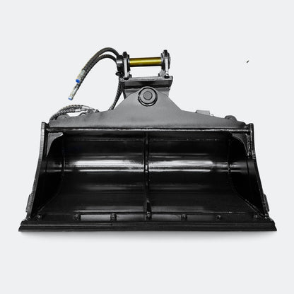 Excavator Bucket: Tilt / Wrist Bucket, 5 ton – 6 ton Excavator - 42" - Yanmar 50–60 pins - Bully Dog Equipment